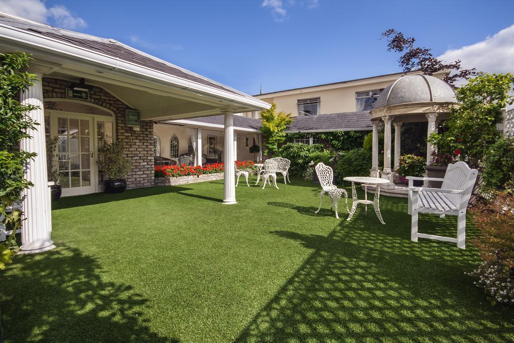 Greville Arms Hotel מולינגאר מראה חיצוני תמונה