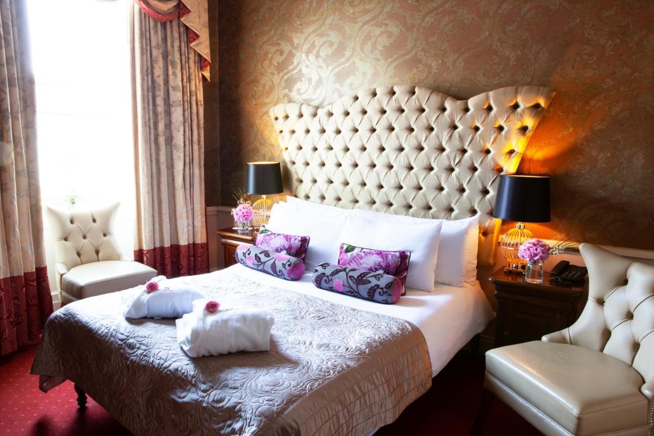 Greville Arms Hotel מולינגאר מראה חיצוני תמונה