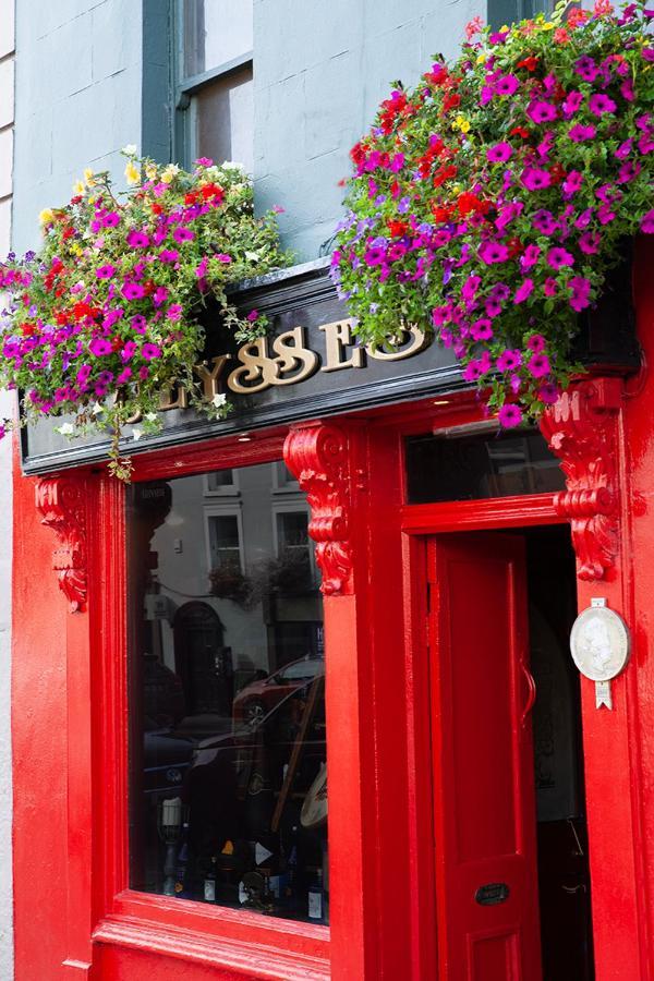 Greville Arms Hotel מולינגאר מראה חיצוני תמונה